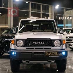 تويوتا لاند كروزر 76